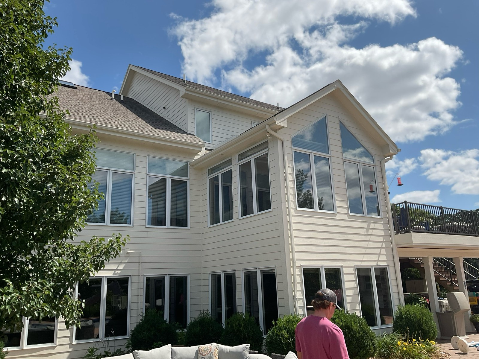 Exterior window washing